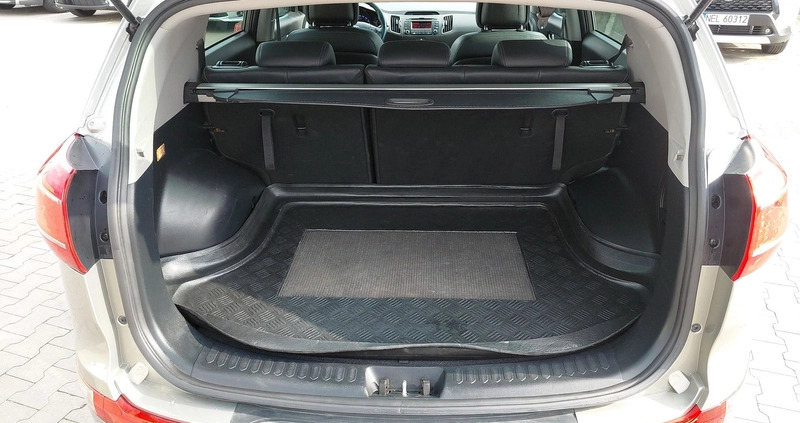 Kia Sportage cena 47900 przebieg: 207000, rok produkcji 2013 z Piła małe 277